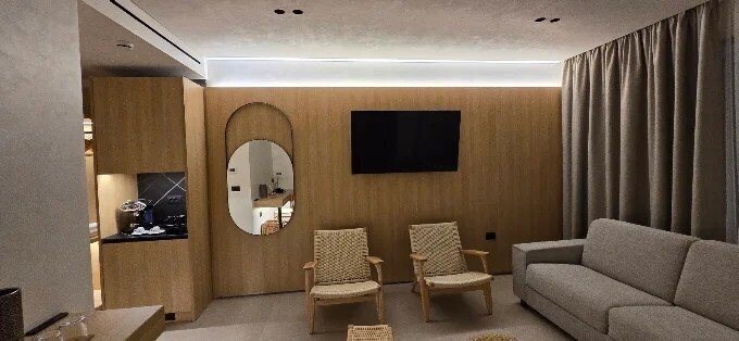 Картинка Hotel Lion Gate 3*